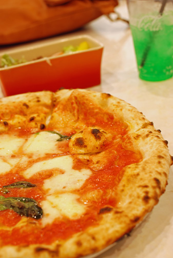 釜焼きピザがありました